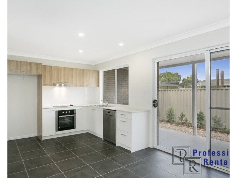 2/159 Middle Street, Cleveland QLD 4163