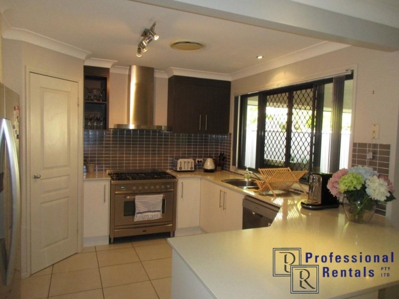 6 Barramul Place, Thornlands QLD 4164