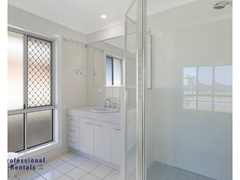 29 Orana Esplanade, Victoria Point QLD 4165