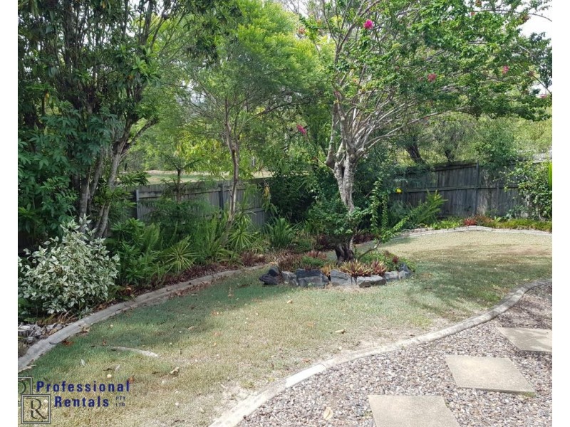 1 St Georges Court, Victoria Point QLD 4165