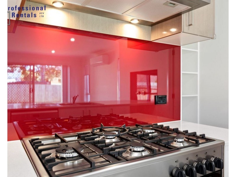 61 Cavell Street, Birkdale QLD 4159