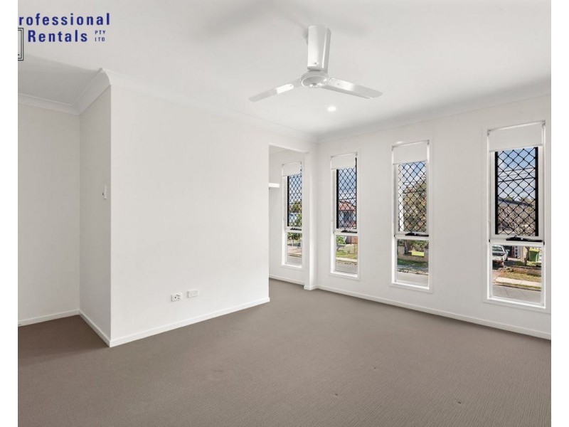 61 Cavell Street, Birkdale QLD 4159