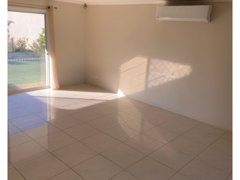 12 Voyagers Court, Cleveland QLD 4163