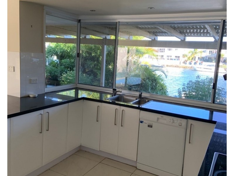 12 Voyagers Court, Cleveland QLD 4163