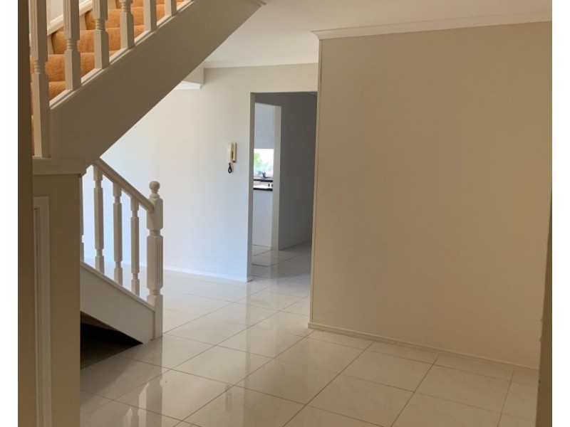 12 Voyagers Court, Cleveland QLD 4163