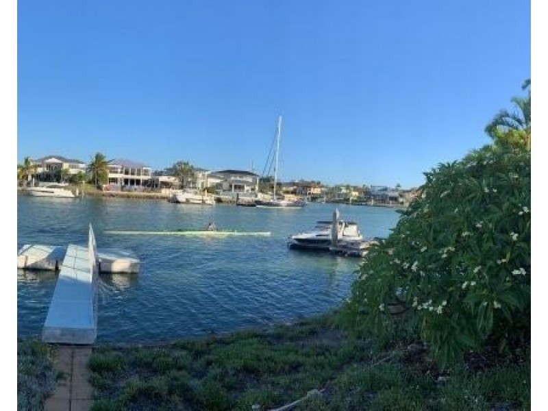 12 Voyagers Court, Cleveland QLD 4163