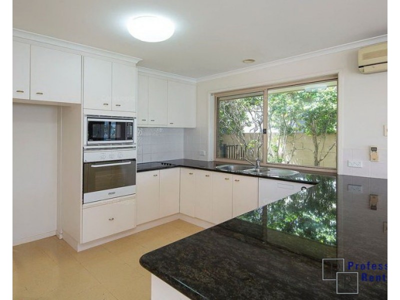 45 Plymouth Court, Cleveland QLD 4163