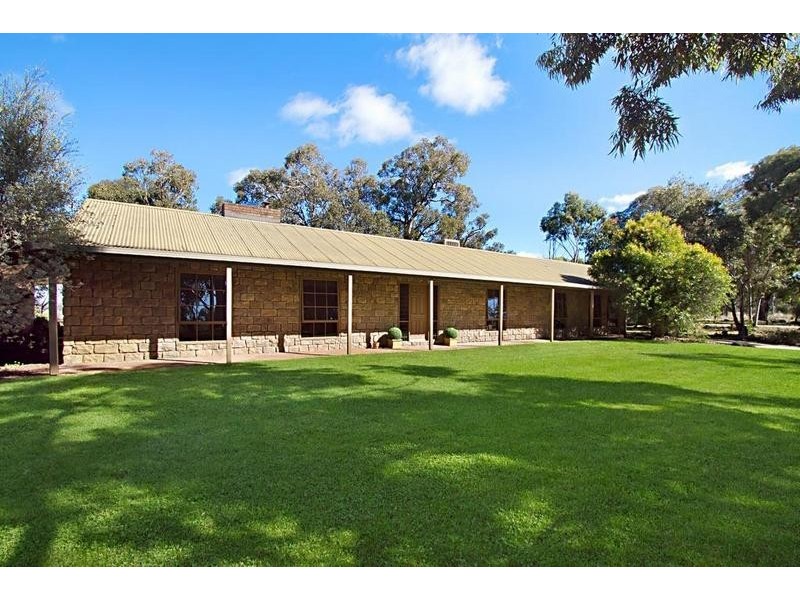 110 Backhaus Road, Axedale VIC 3551