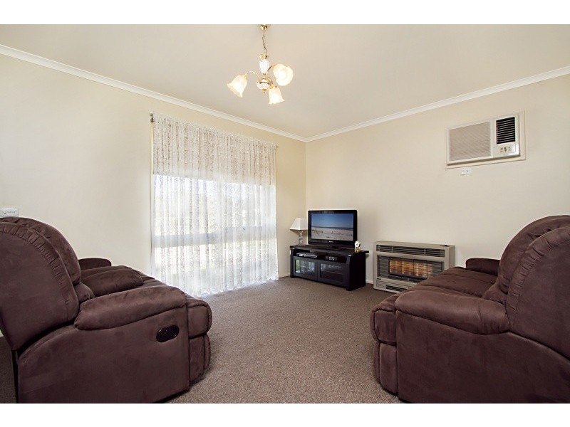 15 Marroo Street, White Hills VIC 3550
