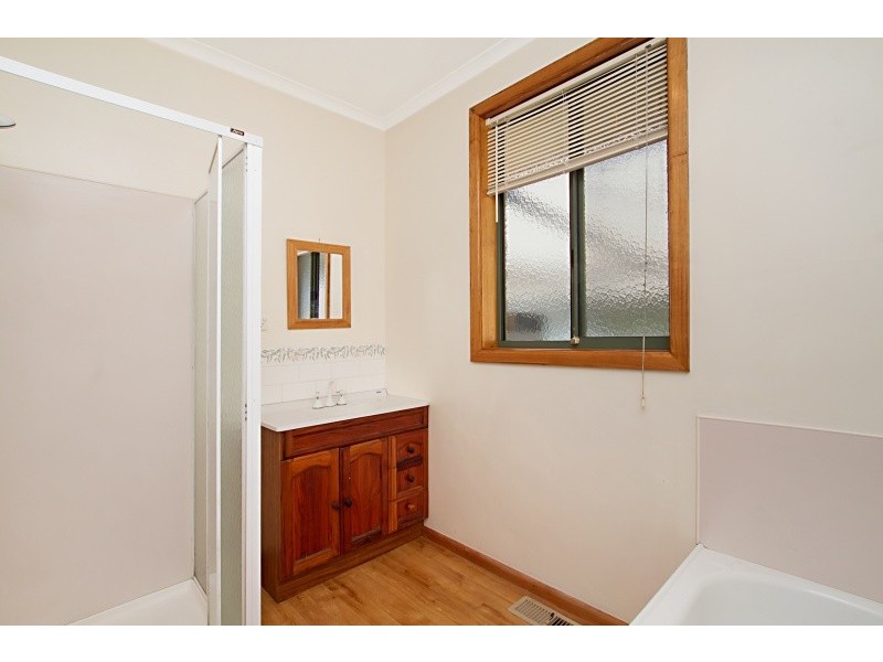 9 Hattam Street (Facing Stoneham St), Bendigo VIC 3550