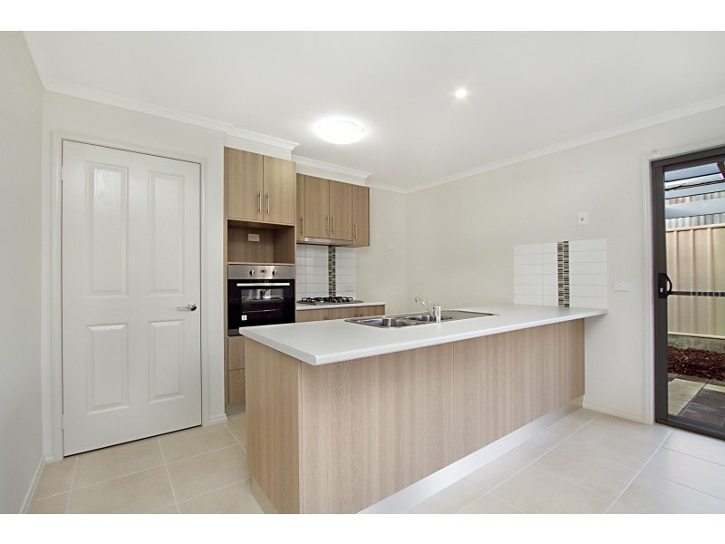 Lot 2/19 Station Street, Kangaroo Flat VIC 3555