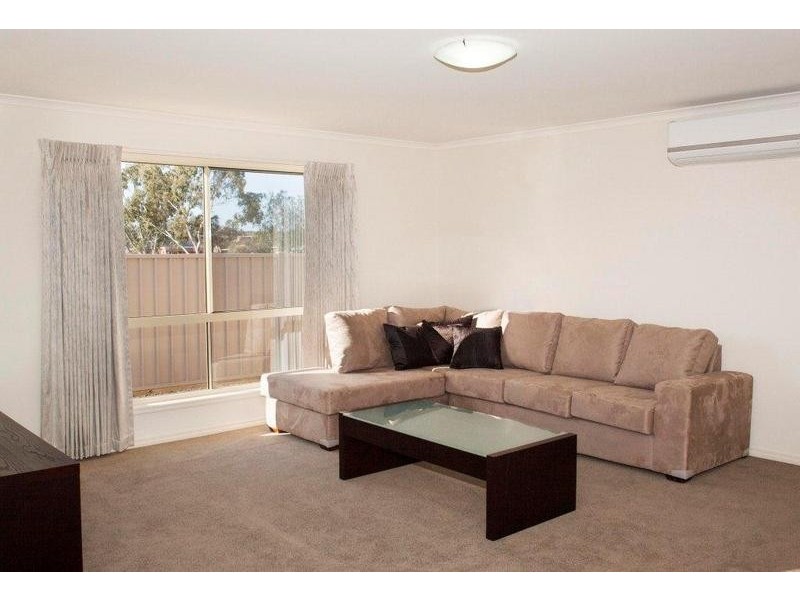 7 Grantham Terrace Sovereign Gardens, Kangaroo Flat VIC 3555