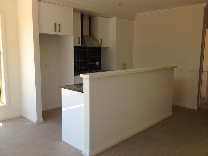 32 Brown Street, California Gully VIC 3556