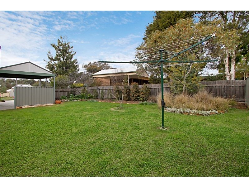 22 Macdougall Road, Golden Square VIC 3555
