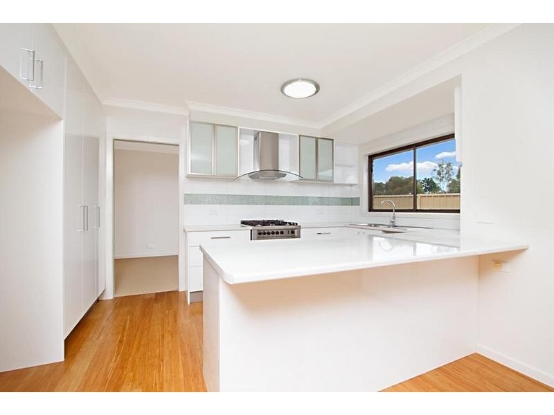 18 Emmett Street, Golden Square VIC 3555