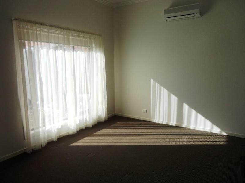 13 Weddell Street, Golden Square VIC 3555