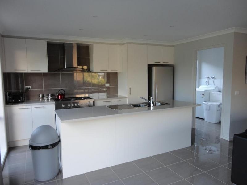 1 Lachlan Close, Golden Square VIC 3555