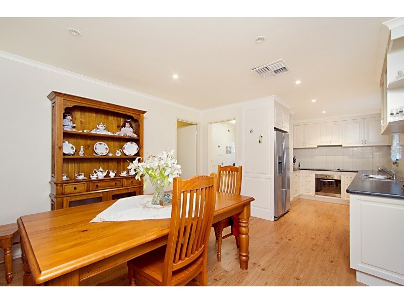 88 Edwards Road, Maiden Gully VIC 3551