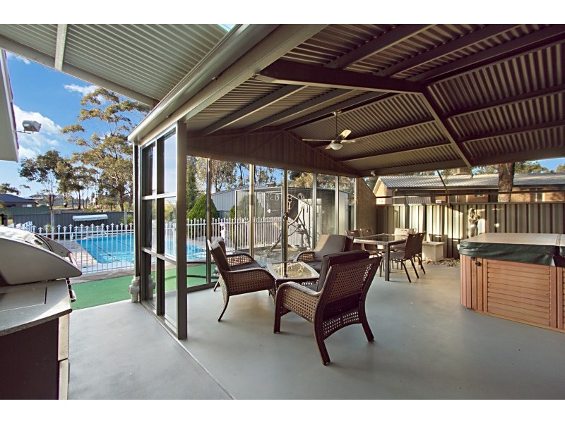 88 Edwards Road, Maiden Gully VIC 3551