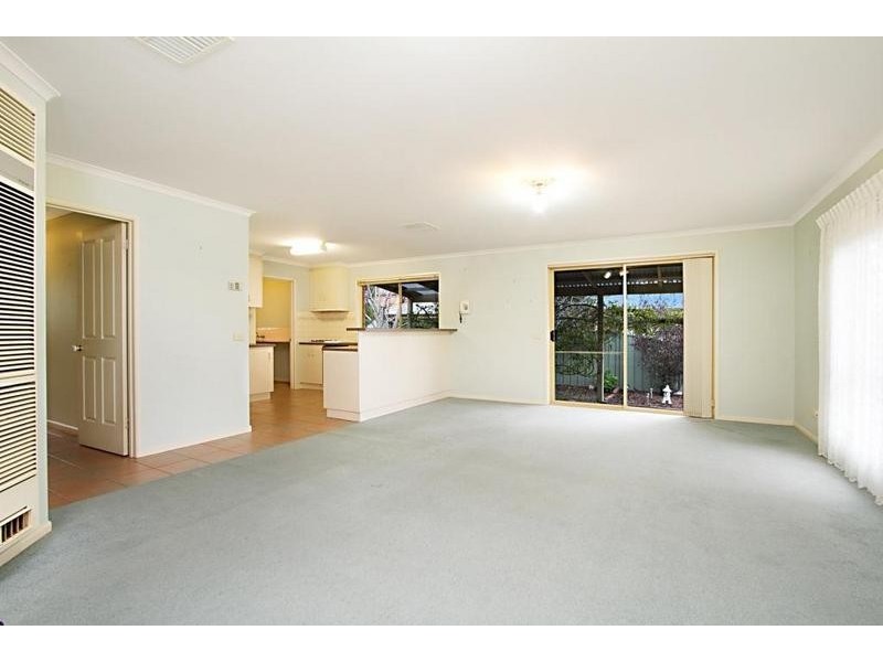 11 Devon Close, Strathdale VIC 3550