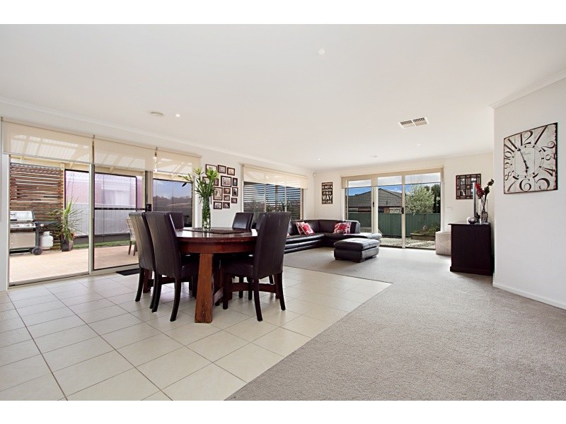 6 Smyrna Drive, Strathfieldsaye VIC 3551