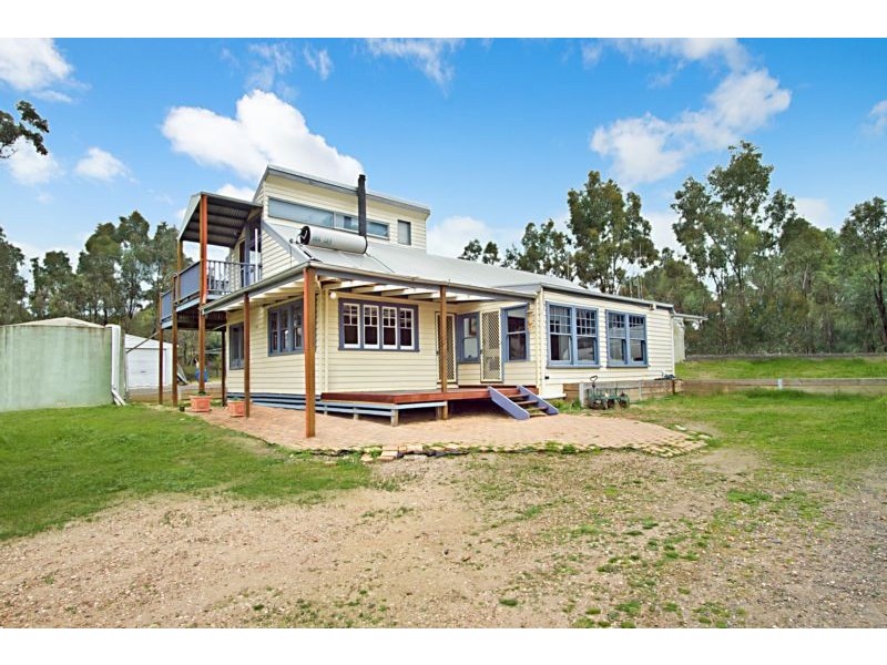 8 Ansen Road, Eppalock VIC 3551