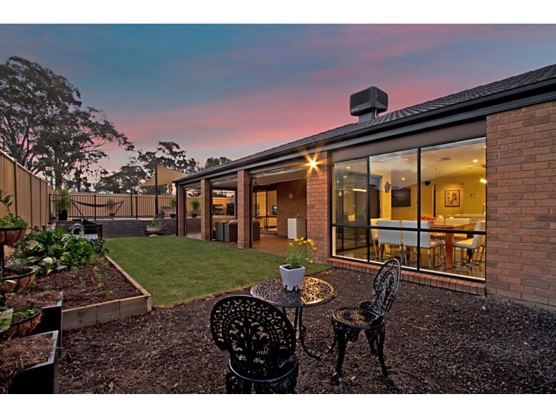 76 Bassett Drive, Strathfieldsaye VIC 3551