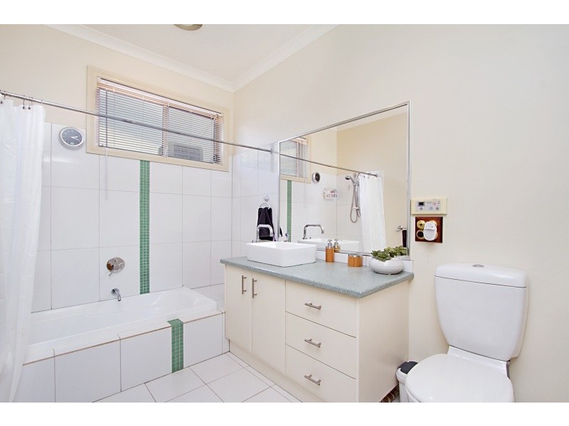 22 Soldatos Drive, Golden Square VIC 3555