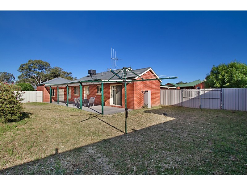 1 Glenshael Court, Strathfieldsaye VIC 3551