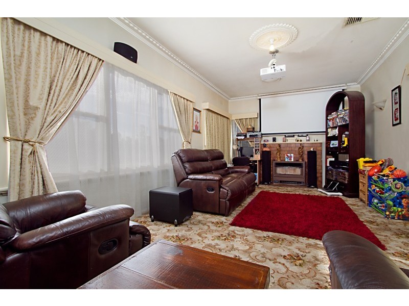 60 Specimen Hill Road, Golden Square VIC 3555