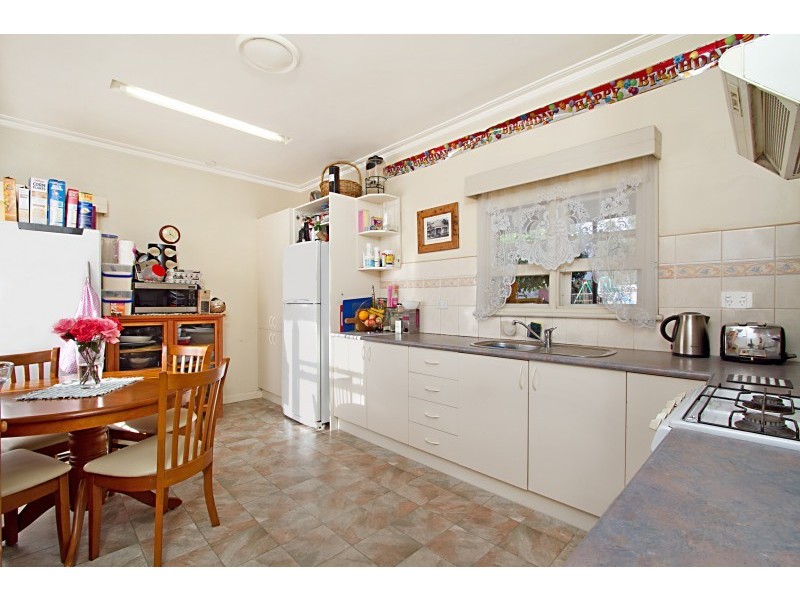 60 Specimen Hill Road, Golden Square VIC 3555