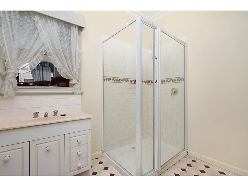 60 Specimen Hill Road, Golden Square VIC 3555