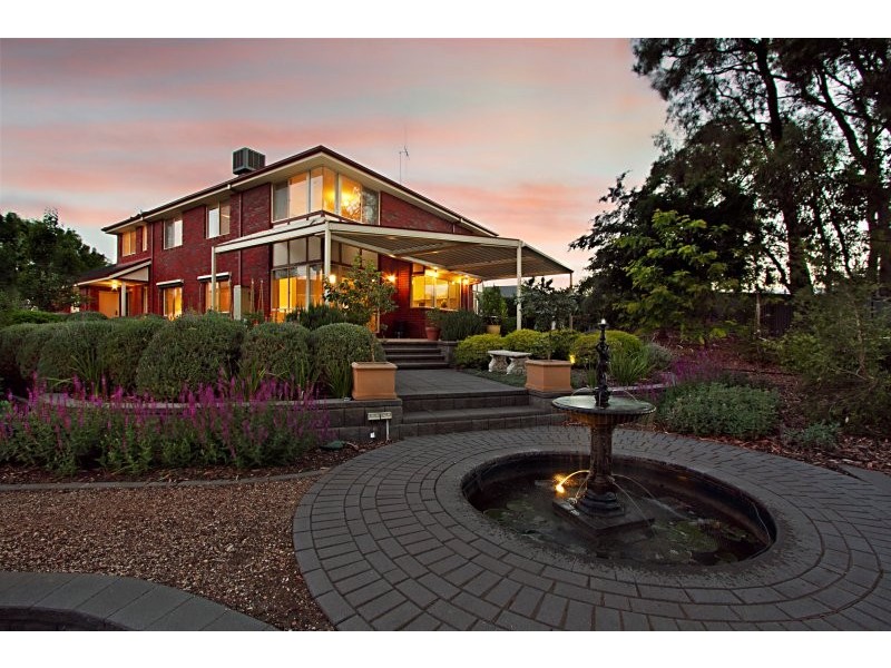 13 Stephens Court, Strathdale VIC 3550