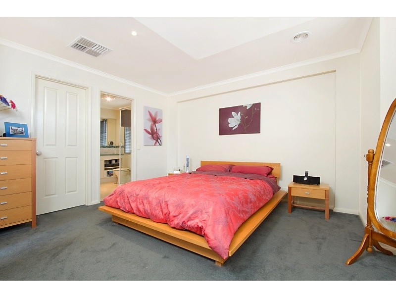 32 Parkway Drive, Strathfieldsaye VIC 3551