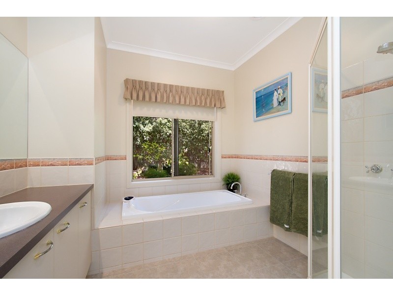 15 Figtree Lane, Strathdale VIC 3550