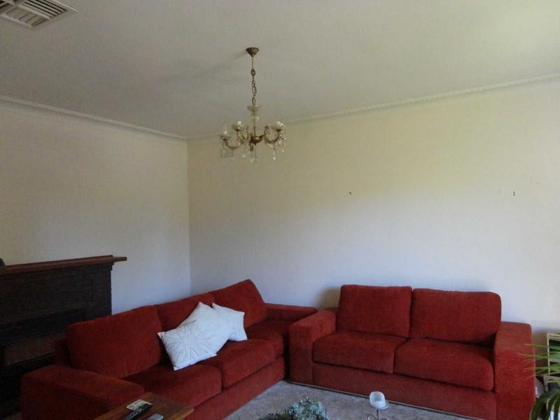 192 High Street, Kangaroo Flat VIC 3555