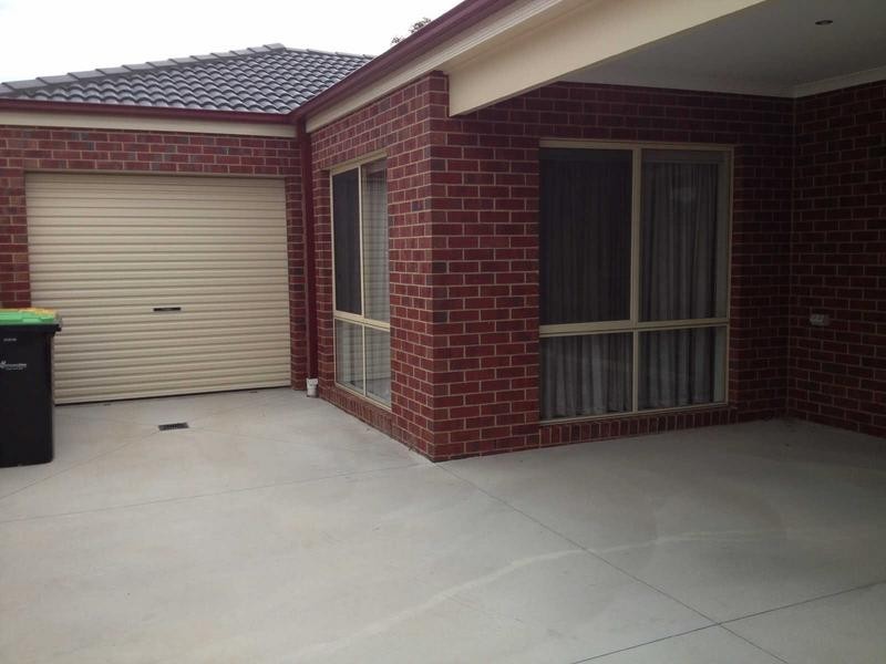 14 Elandra Drive, Epsom VIC 3551