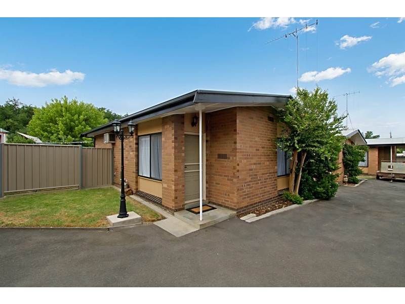 2/50 Neale Street, Kennington VIC 3550