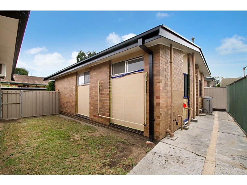 2/50 Neale Street, Kennington VIC 3550