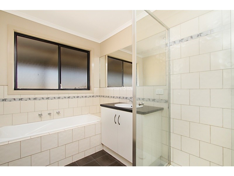 31 Grant Street, Newbridge VIC 3551