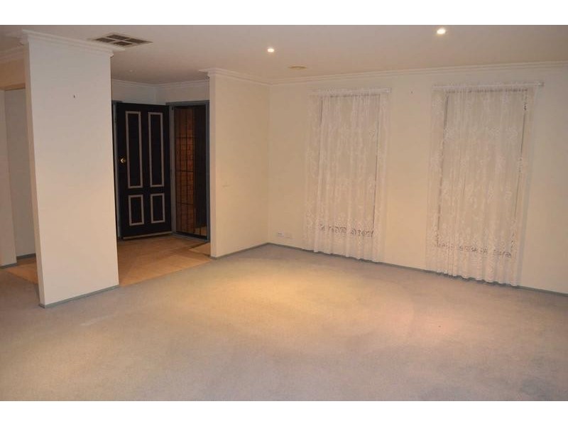 17 Jackman Court, Golden Square VIC 3555