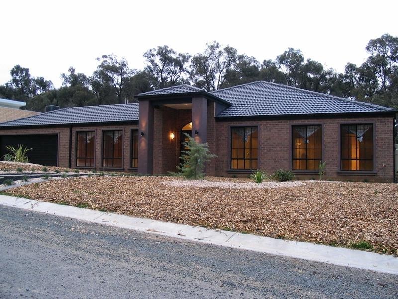 16 Faugh – A – Ballagh Road, Spring Gully VIC 3550