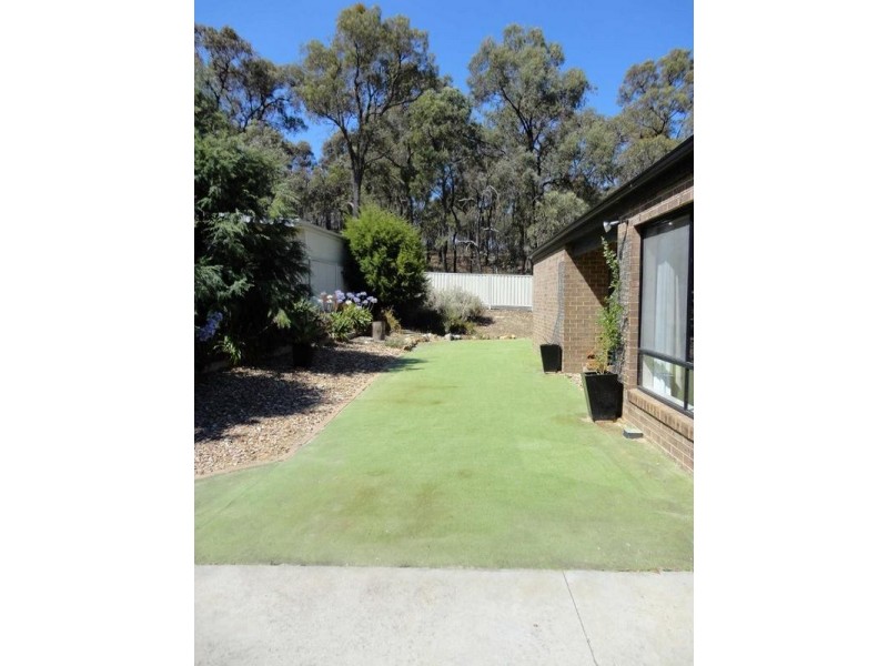 16 Faugh – A – Ballagh Road, Spring Gully VIC 3550