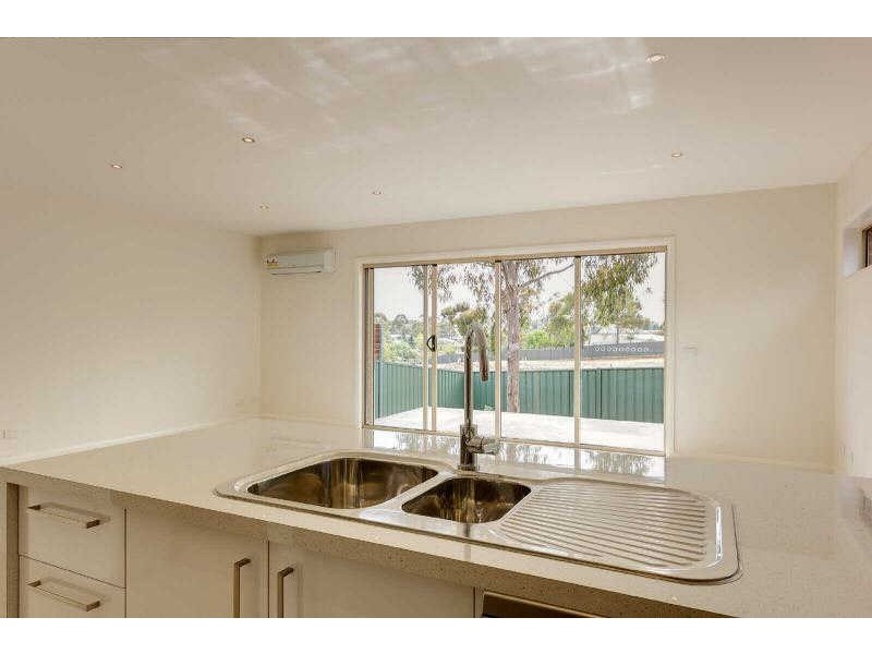 5B Weddell Street, Golden Square VIC 3555