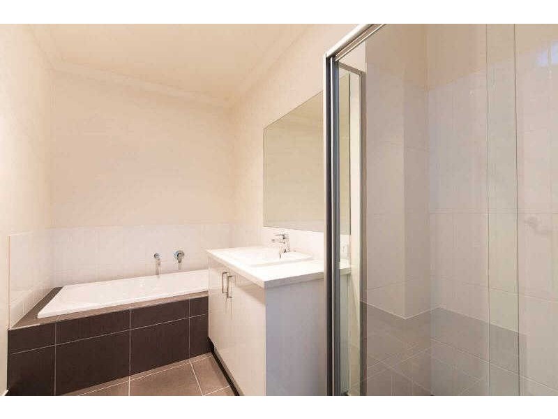 5B Weddell Street, Golden Square VIC 3555