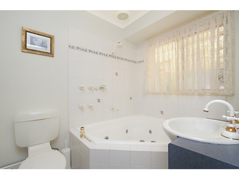 26 Duke Street, Kangaroo Flat VIC 3555