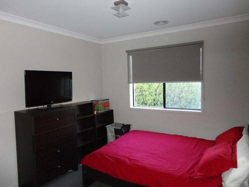 1 Lachlan Close, Golden Square VIC 3555