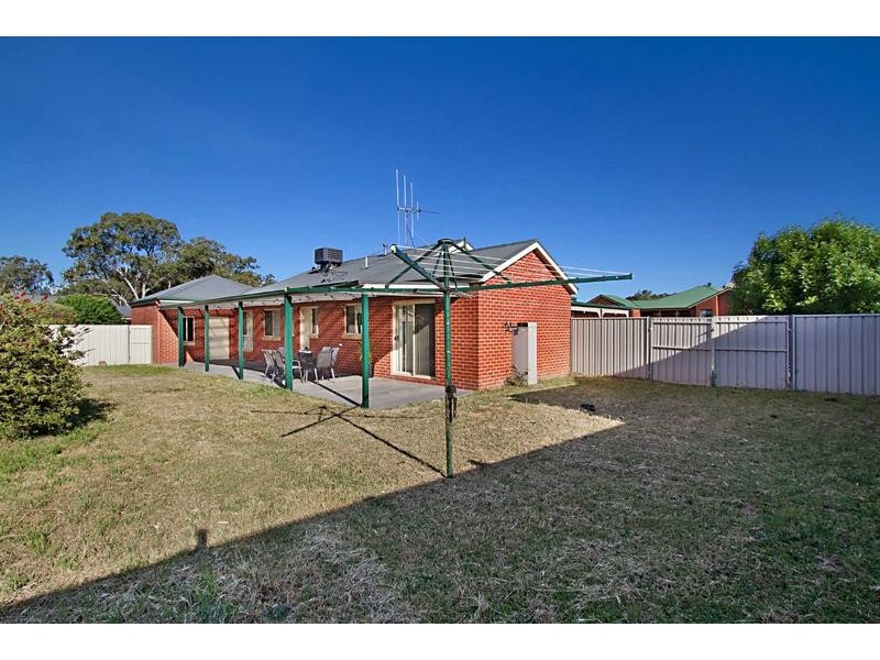 1 Glenshael Court, Strathfieldsaye VIC 3551