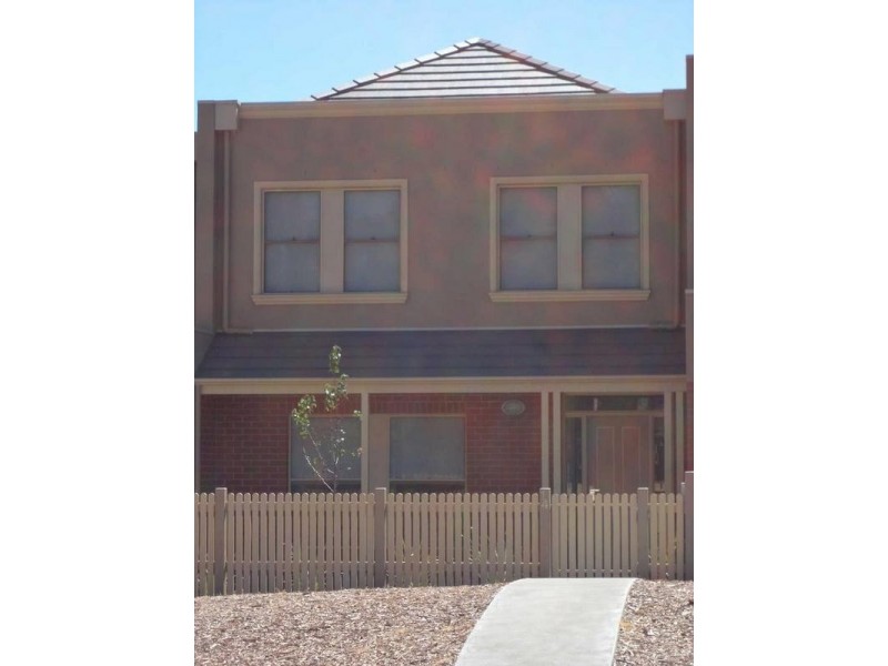 1/14 Edwards Road, Kennington VIC 3550