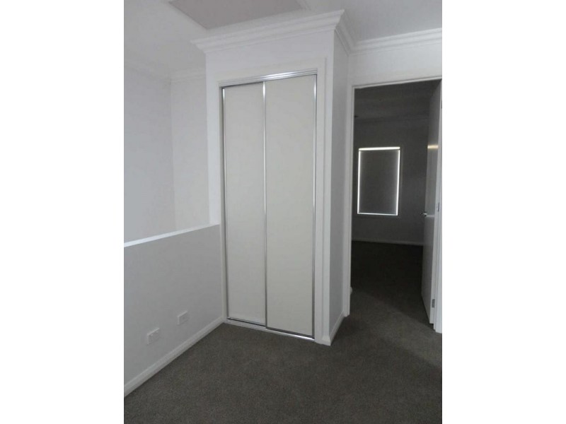 1/14 Edwards Road, Kennington VIC 3550